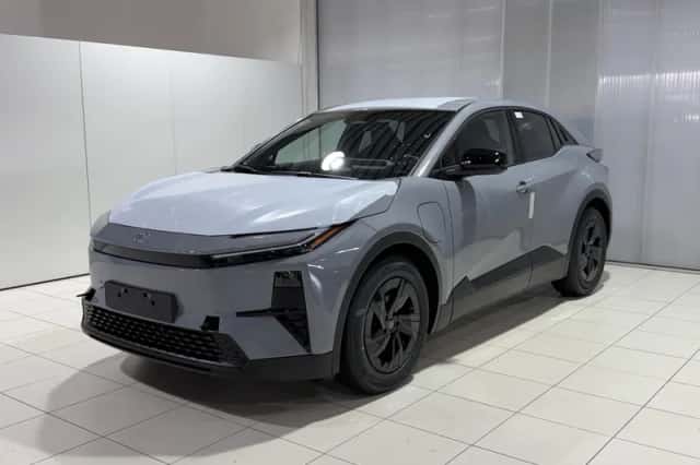 Toyota C-HR+ (2026) thumbnail 6