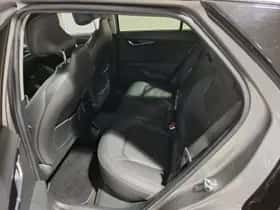 Kia Niro EV (2023) thumbnail 23