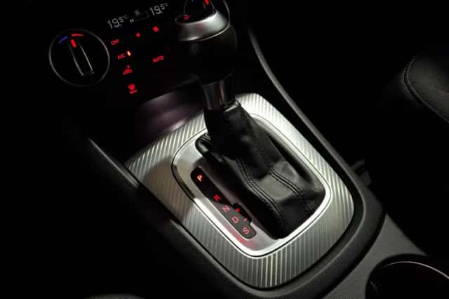 Audi Q3 (2018) thumbnail 20