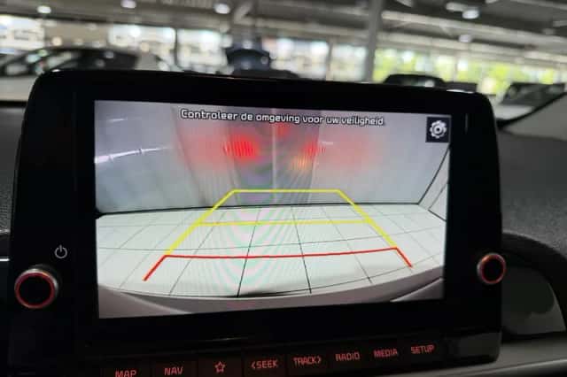 Kia Picanto (2021) thumbnail 16