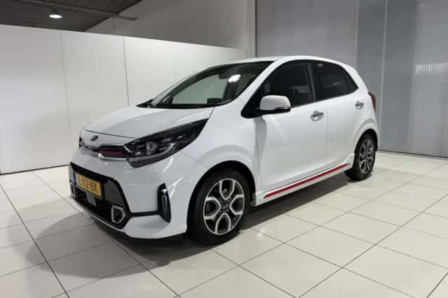 Kia Picanto (2021) thumbnail 3
