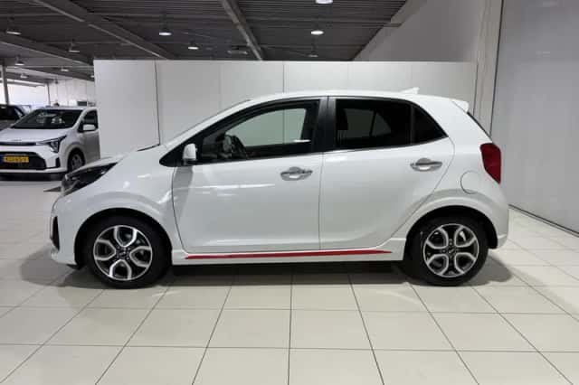 Kia Picanto (2021) thumbnail 4
