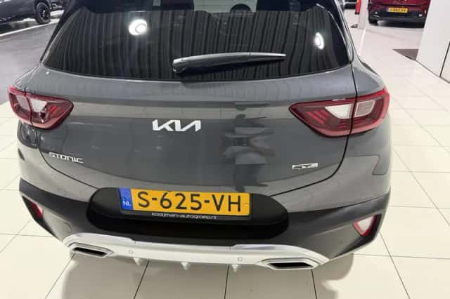 Kia Stonic (2023) thumbnail 6