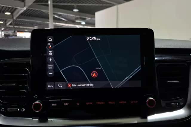 Kia Stonic (2021) thumbnail 21