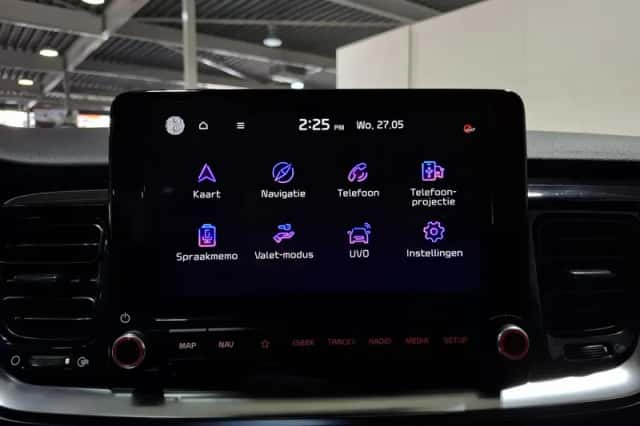 Kia Stonic (2021) thumbnail 22