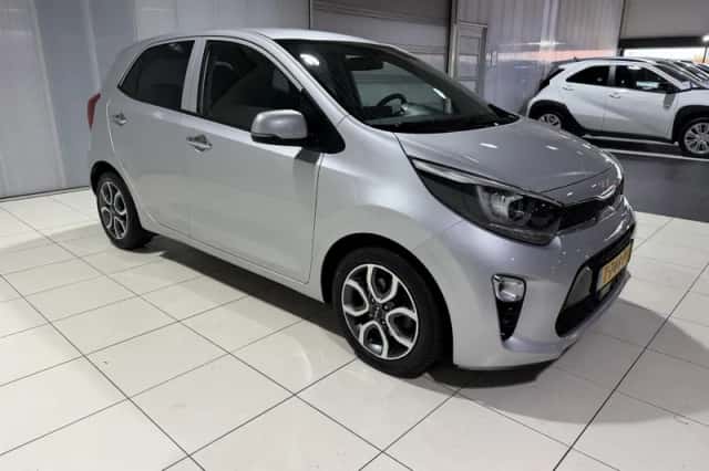 Kia Picanto (2023) thumbnail 8