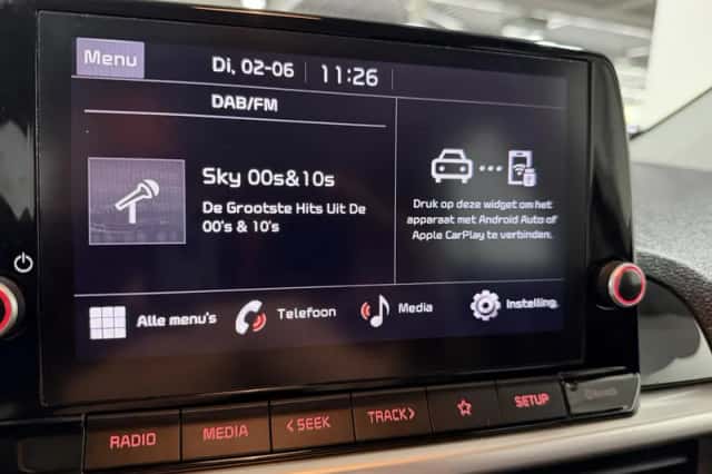 Kia Picanto (2023) thumbnail 16