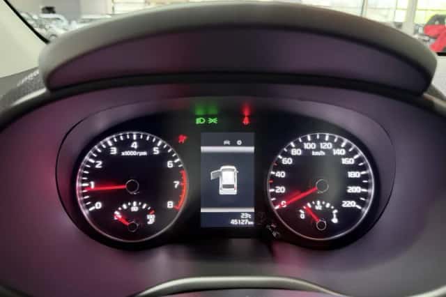 Kia Picanto (2023) thumbnail 10
