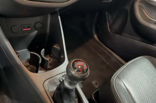 Kia Picanto (2015) thumbnail 19