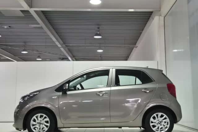 Kia Picanto (2019) thumbnail 5