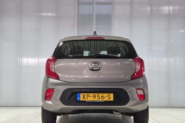 Kia Picanto (2019) thumbnail 6