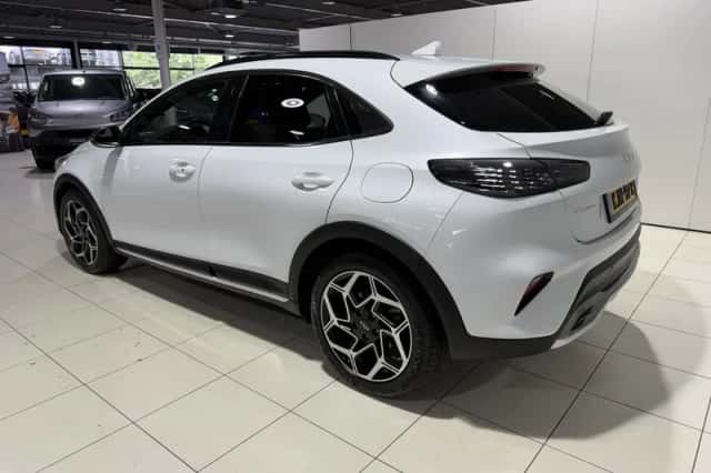 Kia XCeed (2023) thumbnail 5