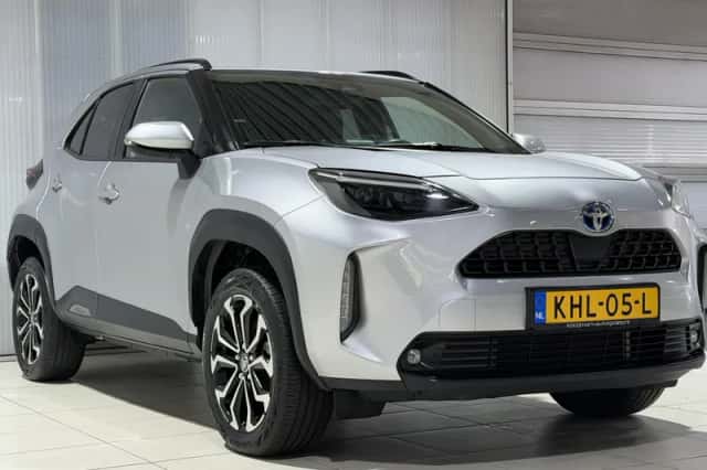 Toyota Yaris Cross (2023) thumbnail 2