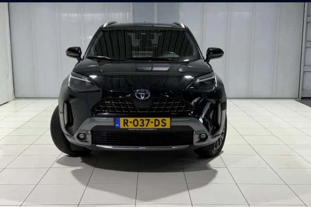 Toyota Yaris Cross (2022) thumbnail 1