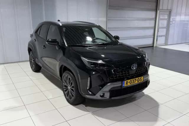Toyota Yaris Cross (2022) thumbnail 4
