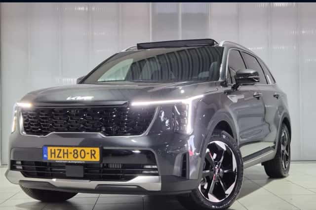 Kia Sorento (2025) thumbnail 1