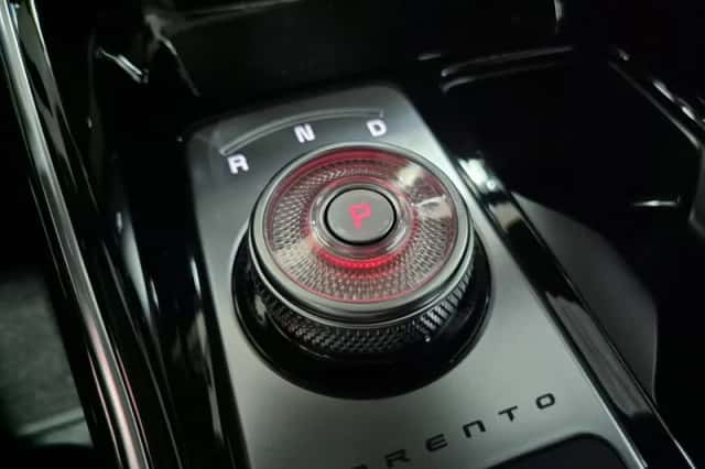 Kia Sorento (2025) thumbnail 6
