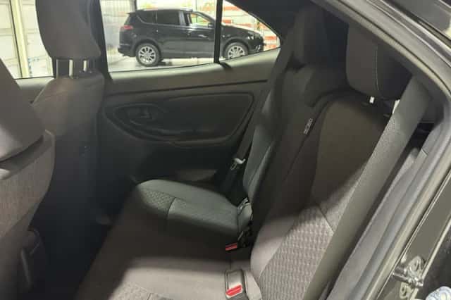 Toyota Yaris Cross (2025) thumbnail 6