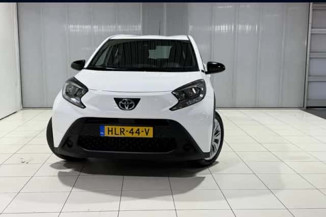 Toyota Aygo (2025) thumbnail 1