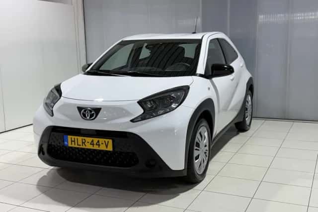 Toyota Aygo (2025) thumbnail 2