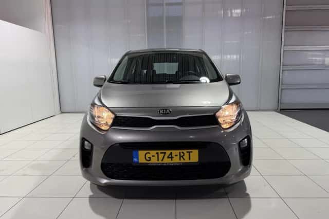 Kia Picanto (2019) thumbnail 2