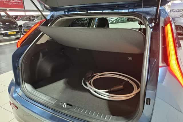 Kia Niro EV (2025) thumbnail 6