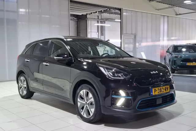 Kia Niro EV (2022) thumbnail 3