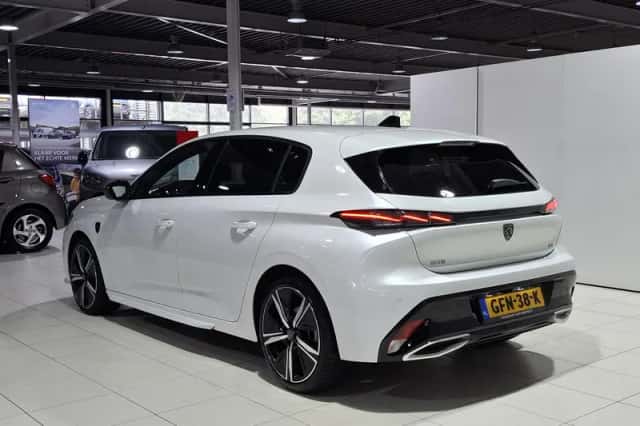 Peugeot 308 (2022) thumbnail 6