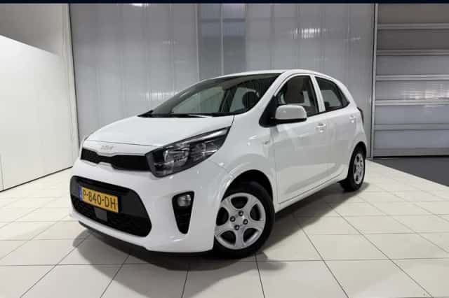Kia Picanto (2022) thumbnail 1