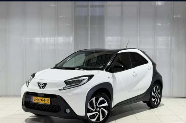 Toyota Aygo (2025) thumbnail 1