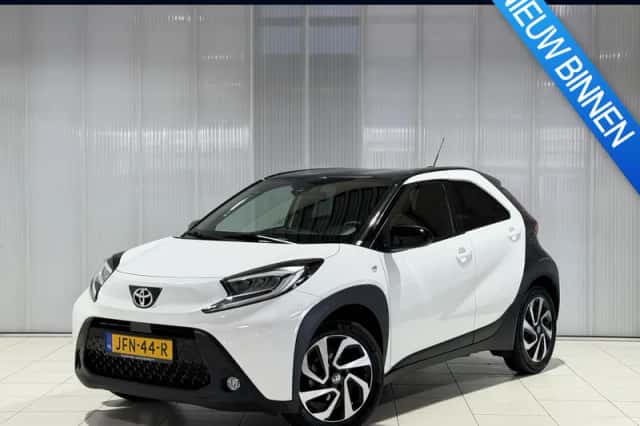 Toyota Aygo (2025) thumbnail 1