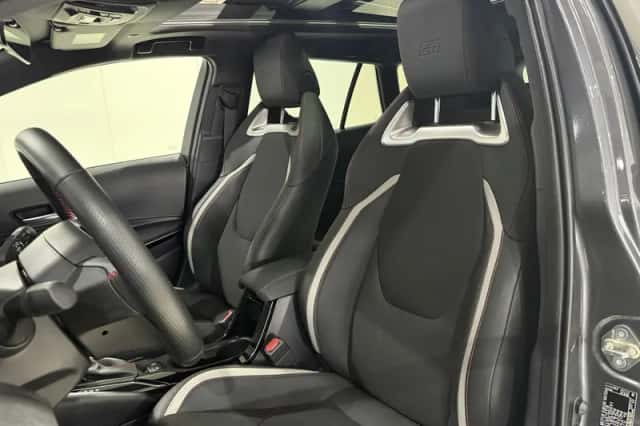 Toyota Corolla (2025) thumbnail 3