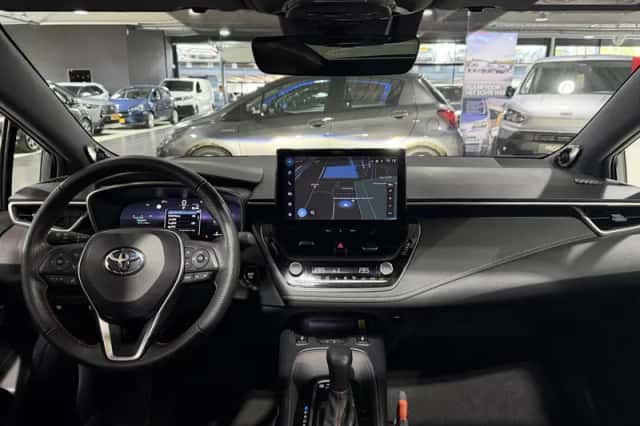 Toyota Corolla (2025) thumbnail 4