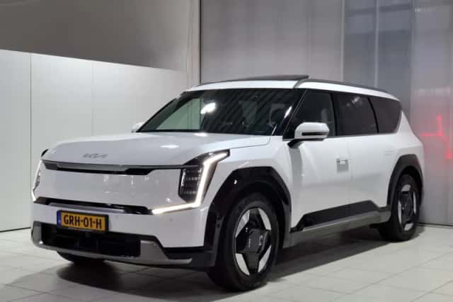 Kia EV9 (2024) thumbnail 5