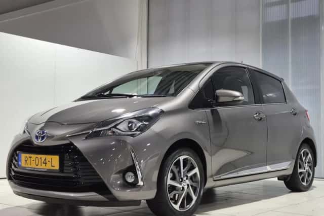 Toyota Yaris (2018) thumbnail 5