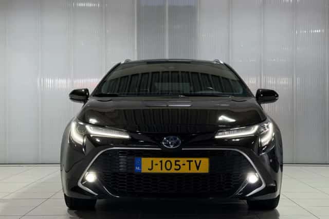 Toyota Corolla (2020) thumbnail 3