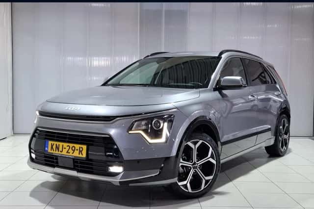 Kia Niro (2024) thumbnail 1