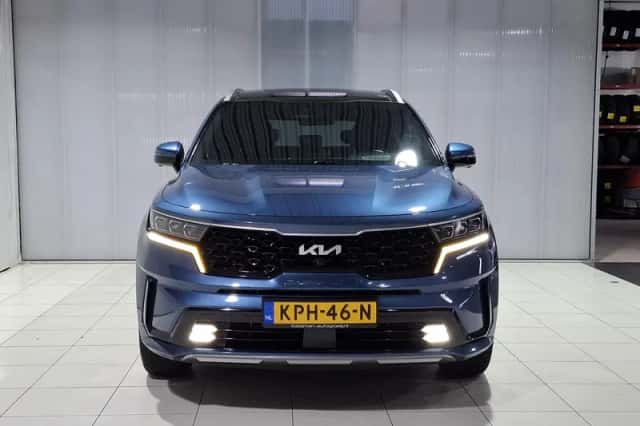 Kia Sorento (2022) thumbnail 4