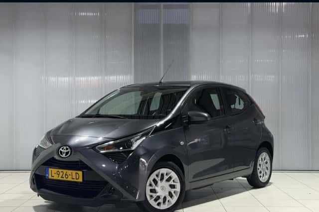 Toyota Aygo (2021) thumbnail 1