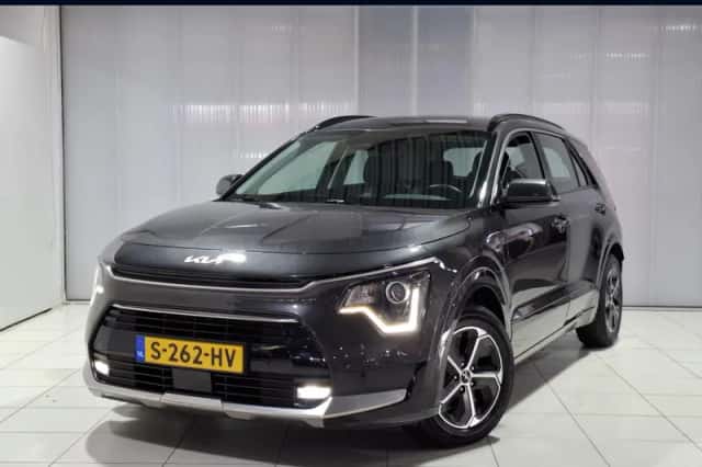 Kia Niro (2023) thumbnail 1
