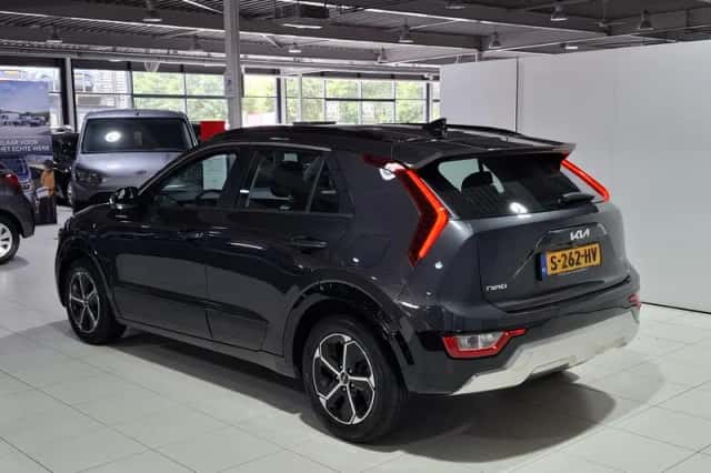 Kia Niro (2023) thumbnail 6