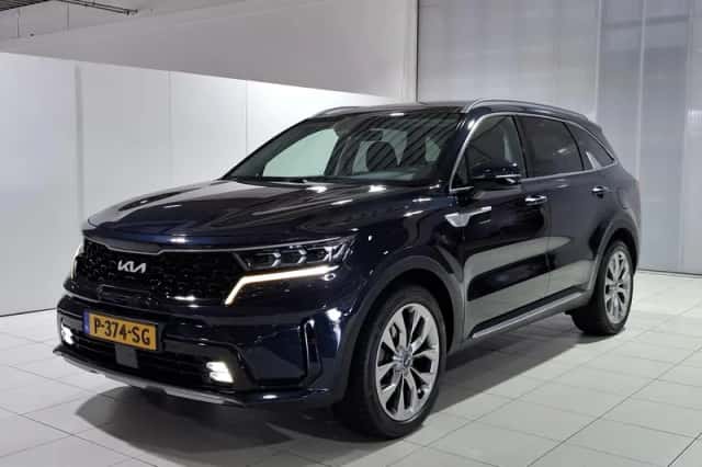 Kia Sorento (2022) thumbnail 4