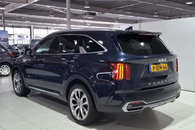 Kia Sorento (2022) thumbnail 5