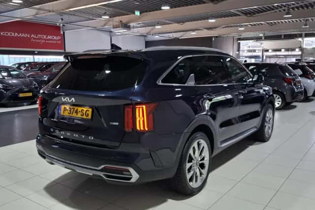 Kia Sorento (2022) thumbnail 6