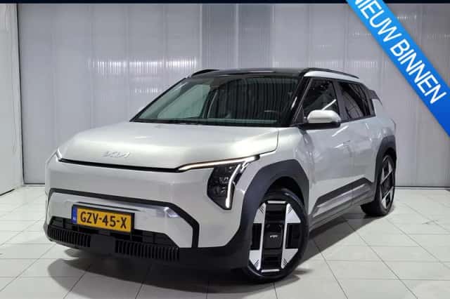 Kia EV3 (2025) thumbnail 1
