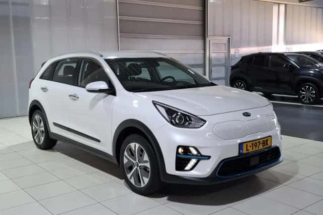 Kia Niro EV (2021) thumbnail 3