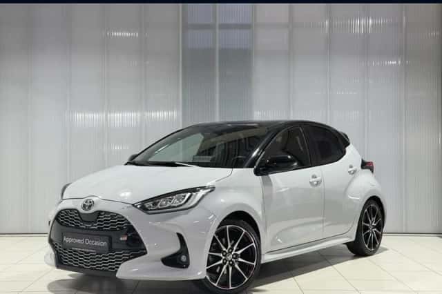 Toyota Yaris (2022) thumbnail 1
