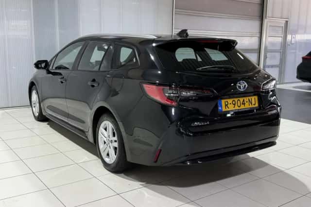 Toyota Corolla (2022) thumbnail 4