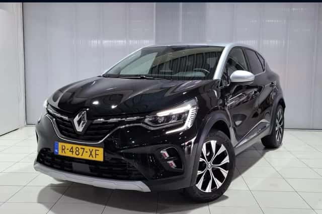 Renault Captur (2022) thumbnail 1