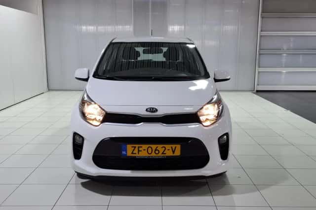 Kia Picanto (2019) thumbnail 4